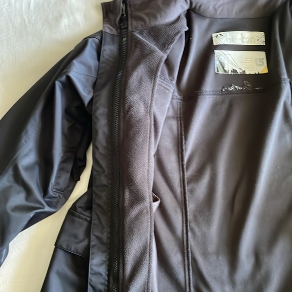 Burton Snowboards 2 in 1 Jacket - Picture 10 of 13